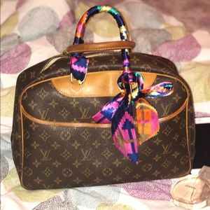 Authentic Louis Vuitton Deauville